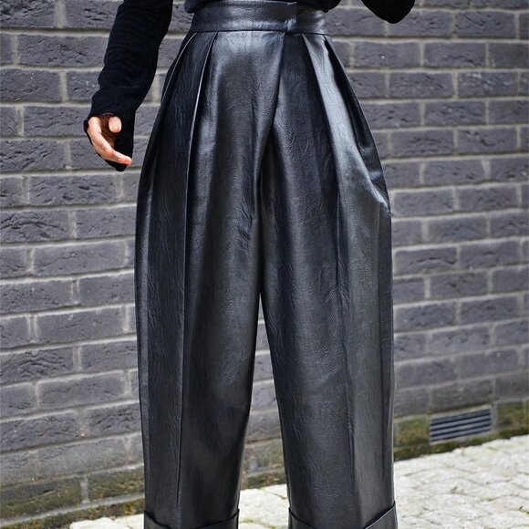 Black Elegant Women's Faux leather Baggy pocketed Pants contemporary high street - Picture 3 of 6